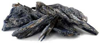 1 Lb Kyanite untumbled - Click Image to Close