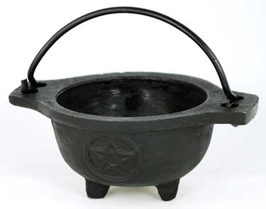 Pentagram Cast Iron Cauldron 3 1/2" - Click Image to Close