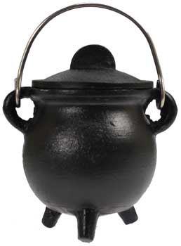 Plain cast iron cauldron w/ lid 3" - Click Image to Close