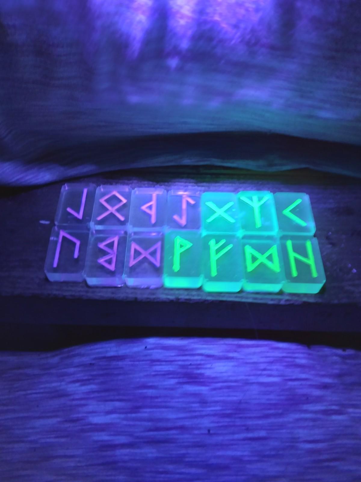 Glo in the dark Runes