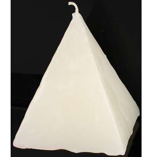 White Strawberry pyramid candle - Click Image to Close