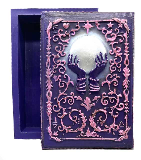 3 3/4"x 5 1/2" Crystal Ball tarot box - Click Image to Close