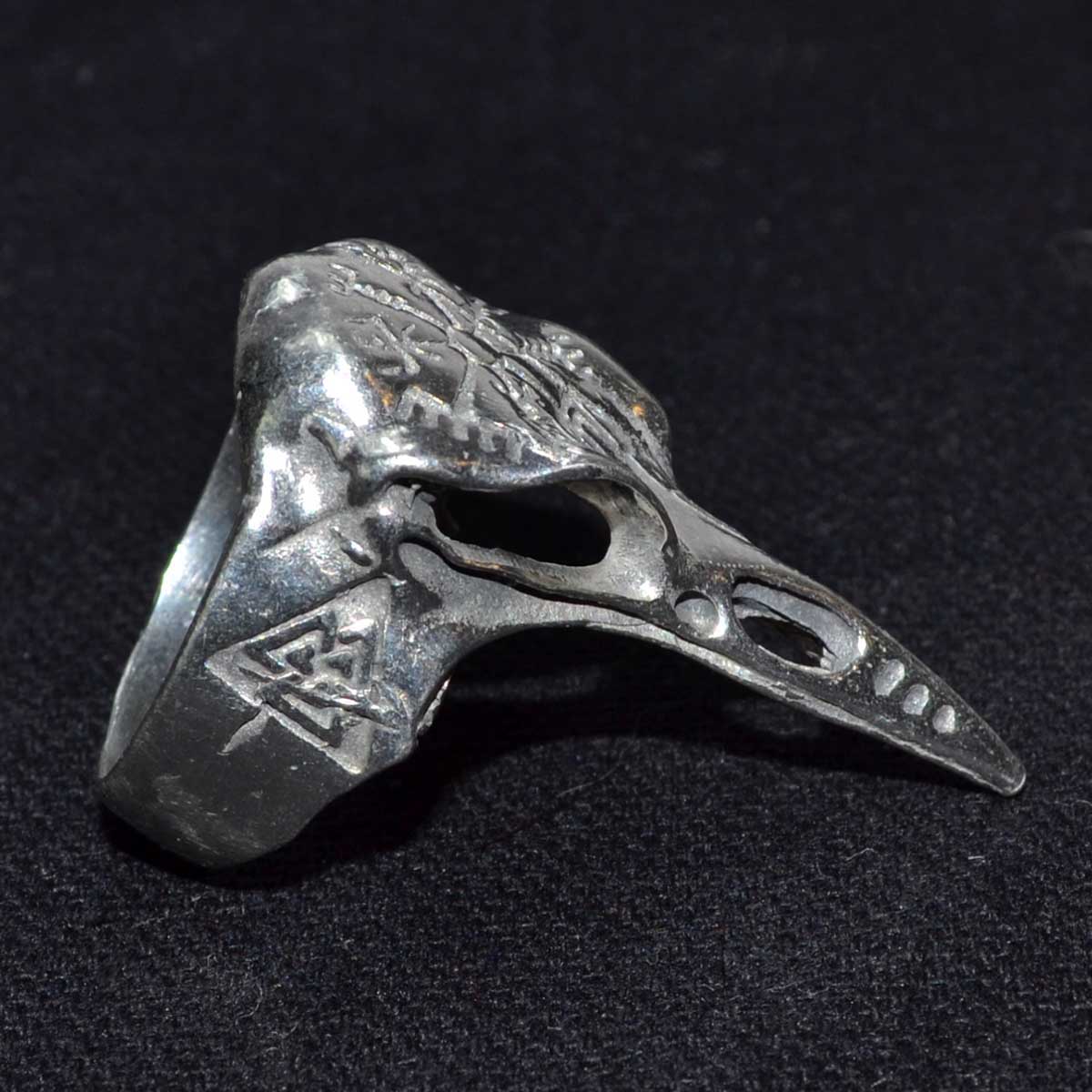 Raven Skull W Helm of Awe & Valknut ring size 12